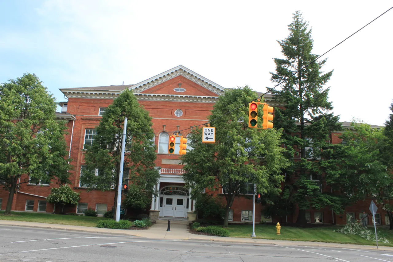 Welch Hall at Eastern Michigan University