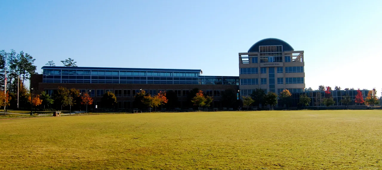 Kennesaw Hall on the university campus