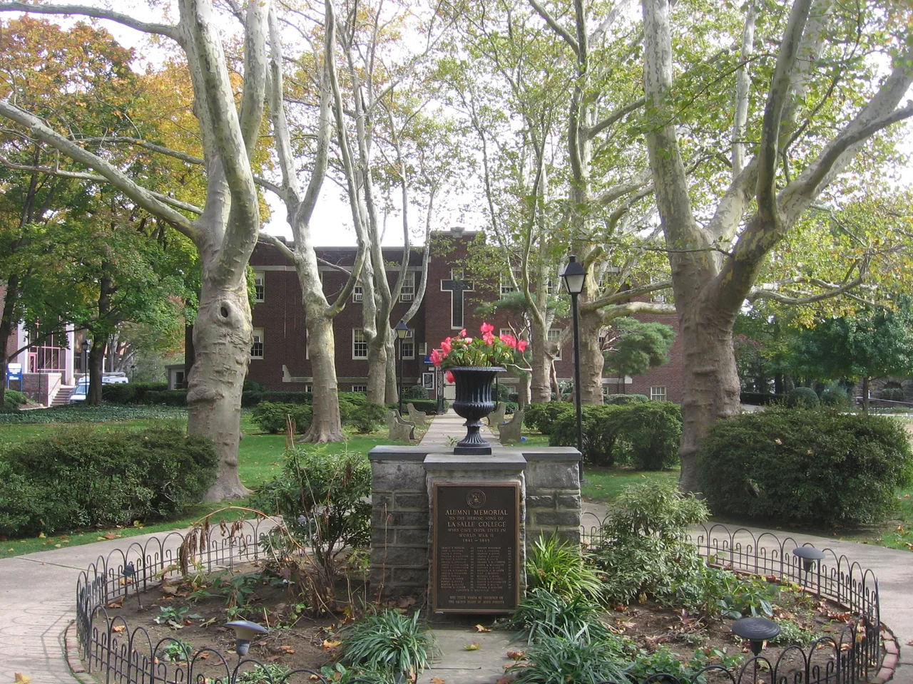 The tree-lined La Salle University Quad in Philadelphia, looking from the alumni World War II memorial toward McShain Hall.