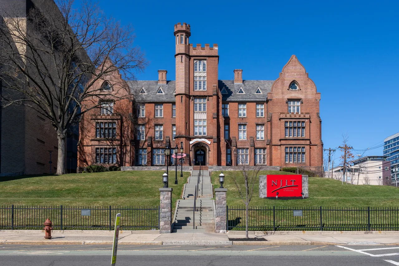 New Jersey Institute of Technology campus: Eberhardt Hall - NJIT