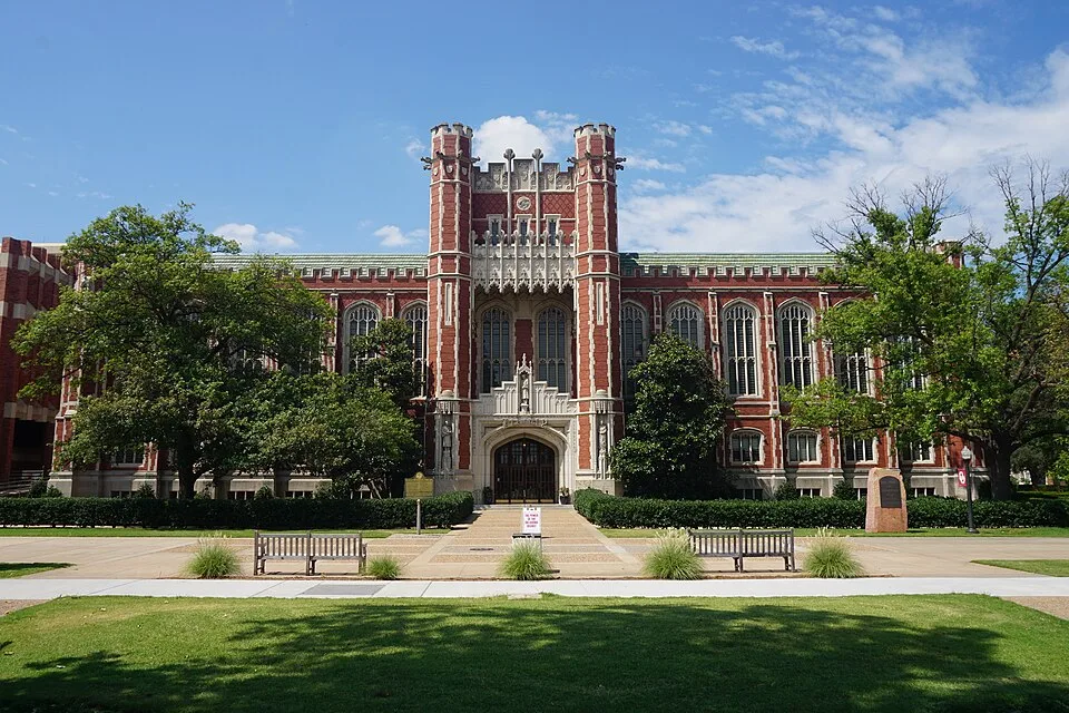 Bizzell Memorial Library on the campus of the University of Oklahoma in Norman, Oklahoma (United States).