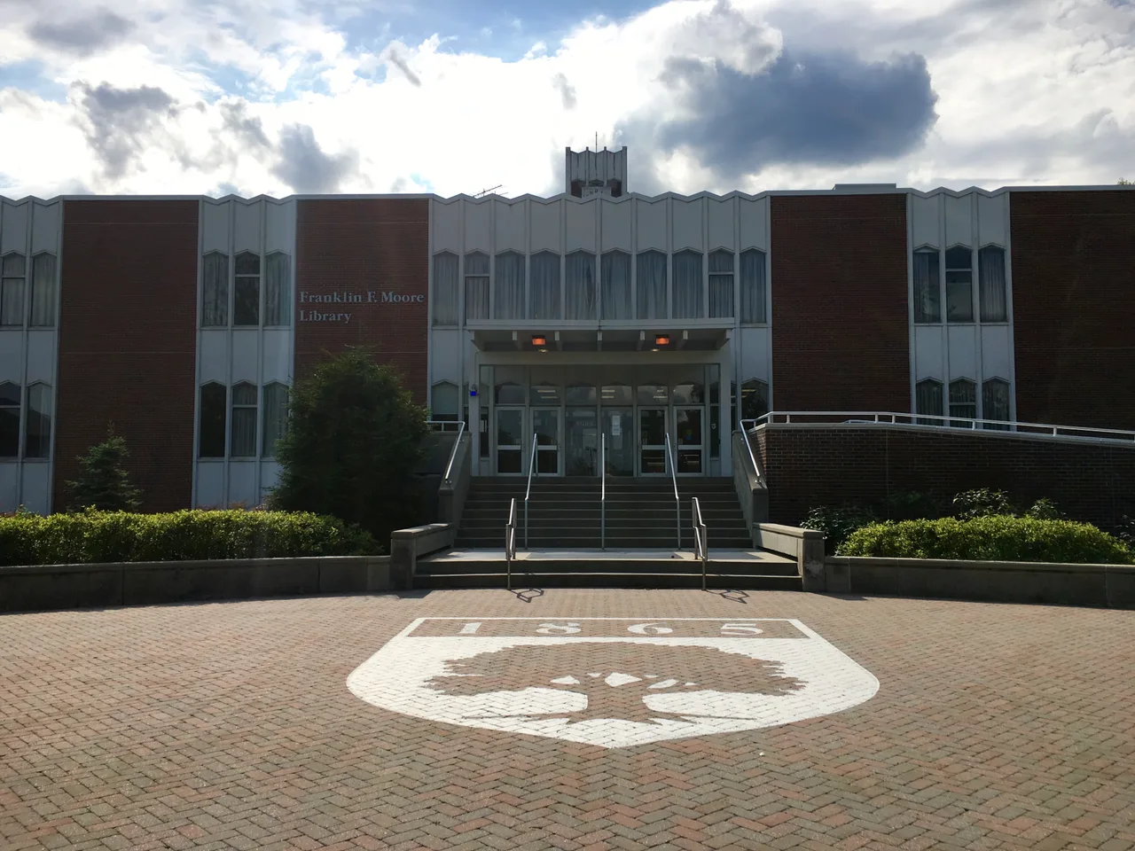 Rider University campus: Franklin F. Moore Library