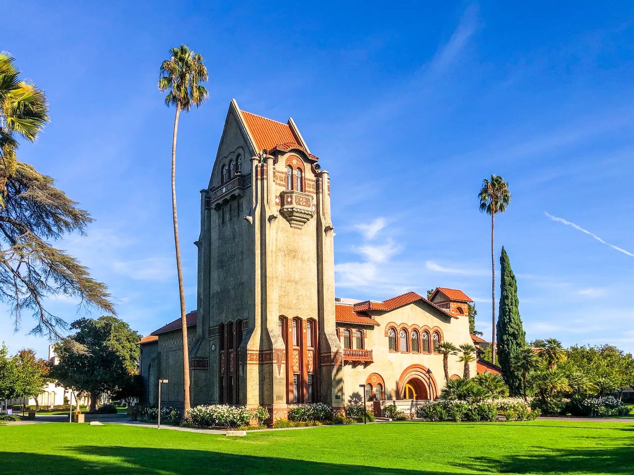 Tower Hall and Morris Dailey Auditorium on the university campus