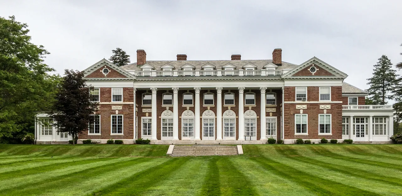 Stonehill College campus: Former Ames estate at Stonehill College