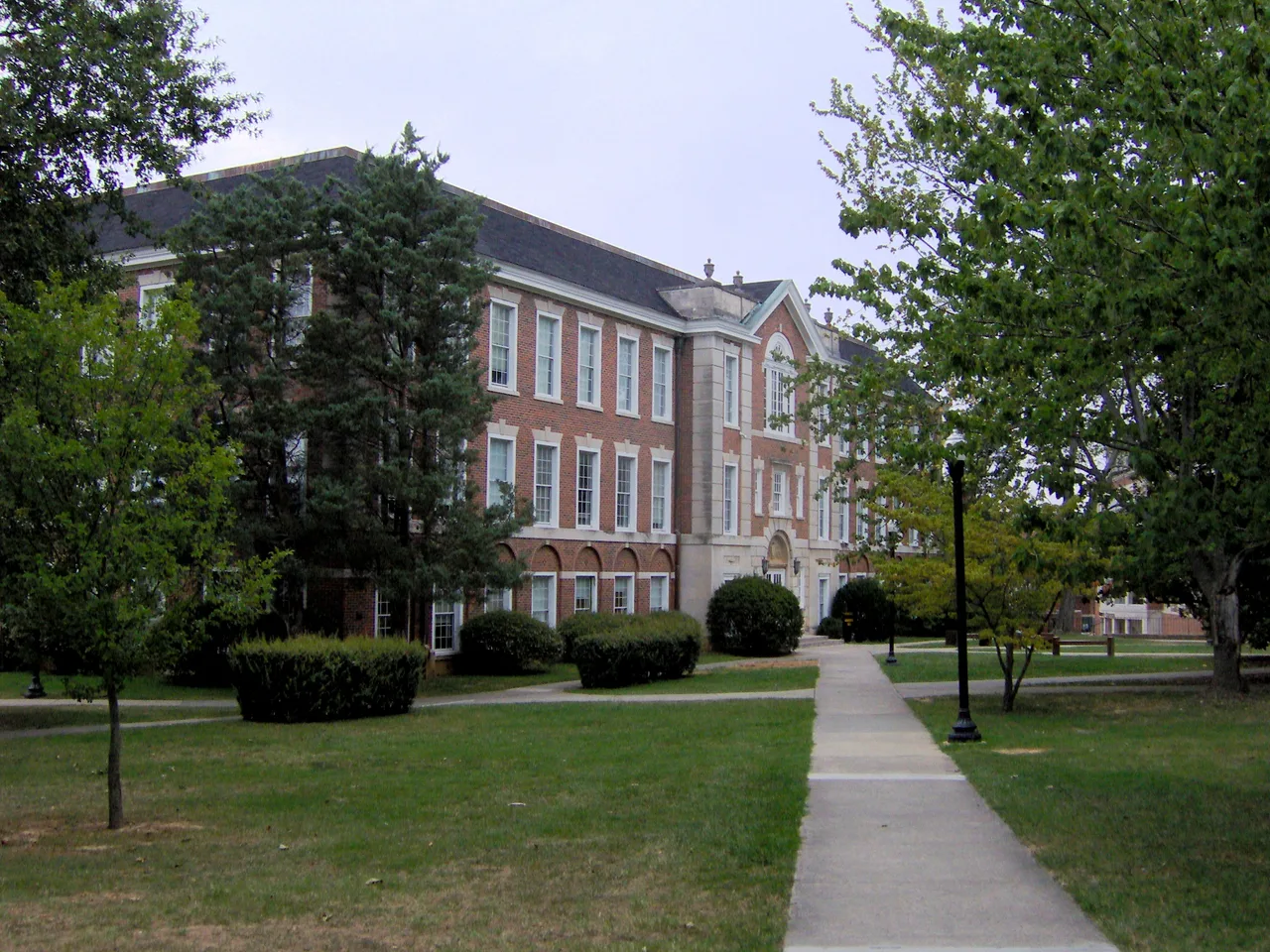 Tennessee Technological University campus: Tennessee-technological-university-hh