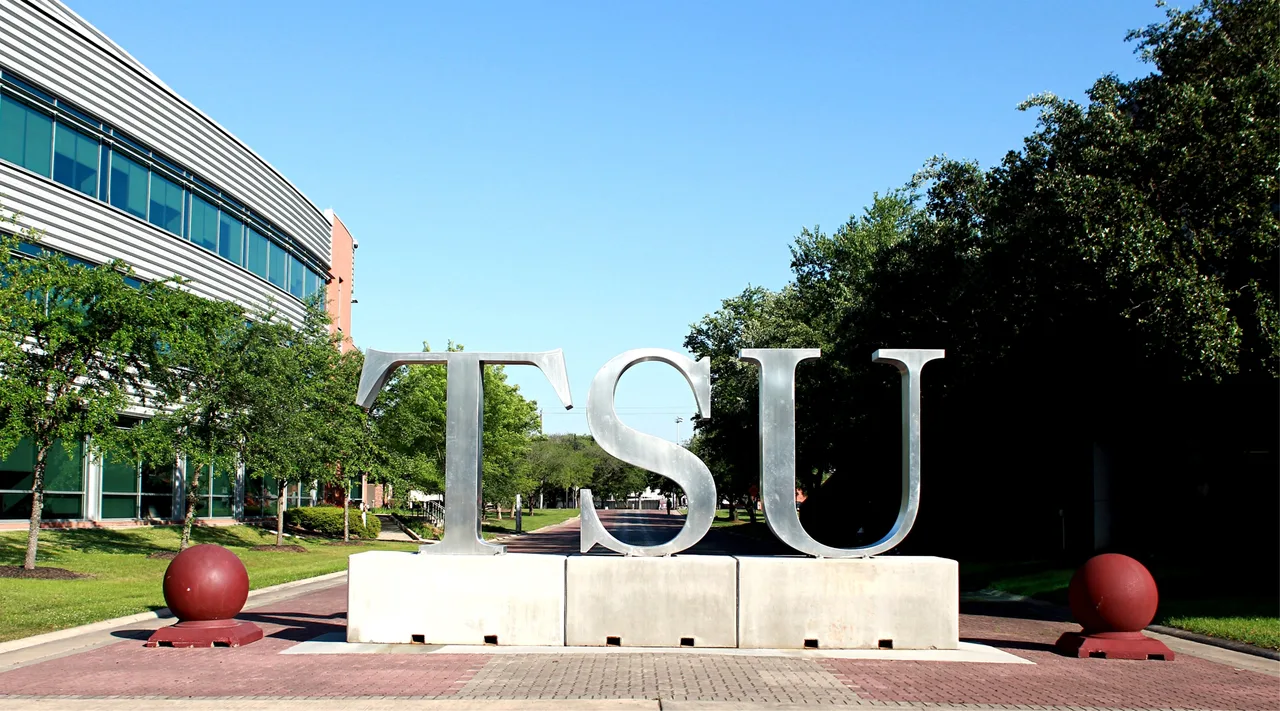Texas Southern University campus: TexasSouthernUniversity-1